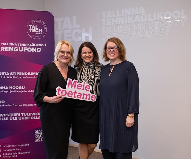 Arengufondi põhikooliõpetajate stipendiumi üleandmine. Pildi autor: Raimond Vink